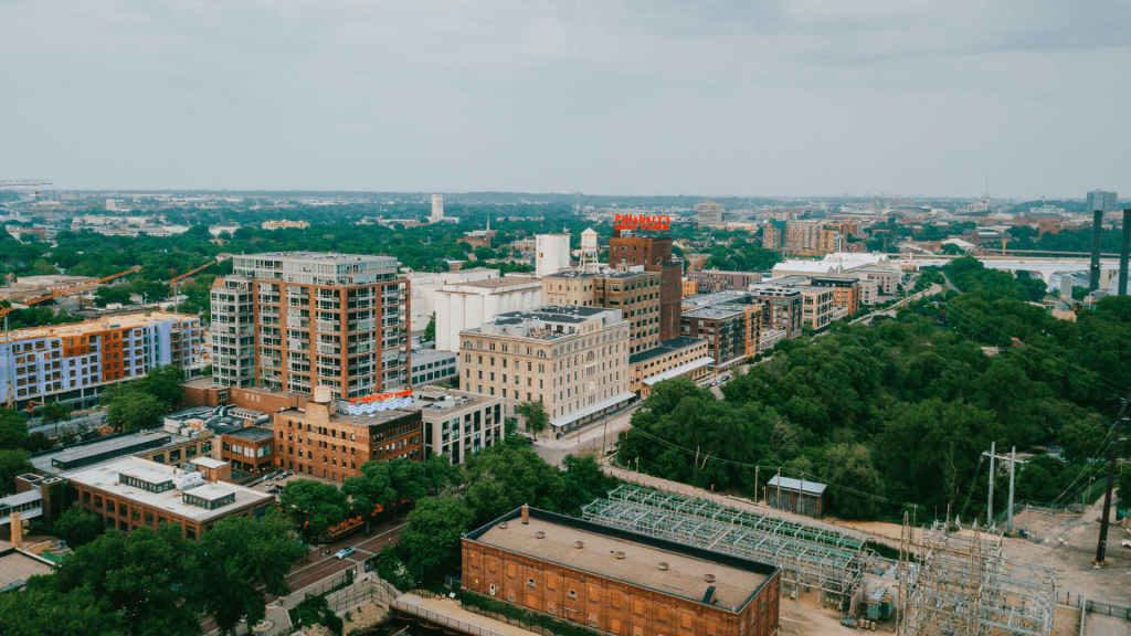 Minneapolis, MN